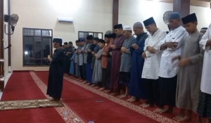 IMG 20250315 150354 Santri Nurul Ilmi Islam Boarding School Rawajitu Selatan, Bergiliran Jadi Imam Tarawih Suara Utama ID Mengabarkan Kebenaran | Website Resmi Suara Utama