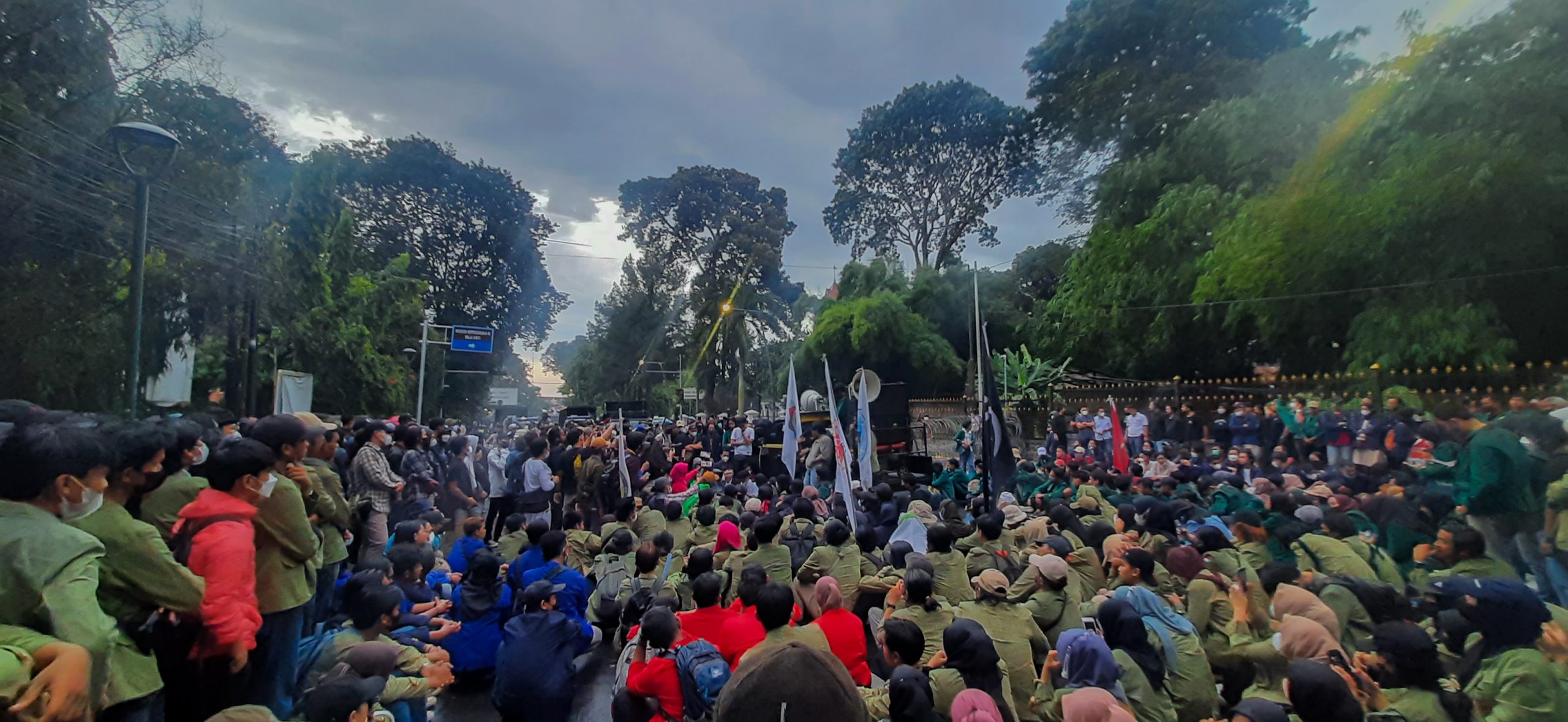 20220408 170858 scaled Aksi Bogor Menggugat Istana, Enam Tuntutan Disuarakan Suara Utama ID Mengabarkan Kebenaran | Website Resmi Suara Utama