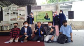 Foto: Dokumen Pribadi/Foto: Coach Mas Andre Hariyanto sedang mengisi Pelatihan Jurnalistik di Masjid Muslim United Jogjakarta/Suara Utama ID