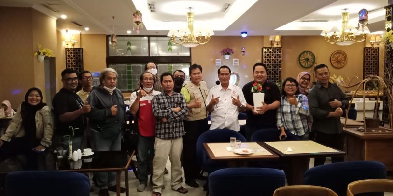 Foto: Anggota PWRI D.I Yogyakarta menggelar buka puasa bersama di Royal Darmo Malioboro Hotel/Mas Andre Hariyanto/Suara Utama