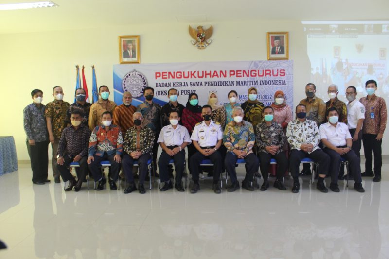 Foto: Pengukuhan Pengurus BKS-PMI Pusat di Aula Akademi Maritim Nasional Jakarta Raya/Suara Utama ID