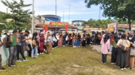 Foto: membludak siswa-siswi lulusan SMA-Sederajat yang mendaftar kuliah di Kampus Institut EHMRI Kandis/Suara Utama