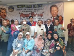 KOPDAR ILUNI: Silaturahmi bersama Sutiyoso Gubernur DKI Jakarta ke 12