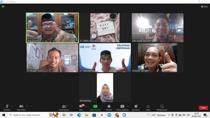 (Rapat Final dan Keputusan Dewan Pembina, Pengawas, Pengurus Yayasan Pusat Pembelajaran Nusantara terkait Lembaga AR Learning Center/Mas Andre Hariyanto/Suara Utama ID)