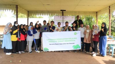 Di desa pedalaman Kepulauan Meranti IZI Riau bersama Adam Gifari adakan Layanan kesehatan Gratis