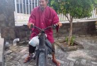 Dok. Pribadi. Demi Anak Mondok, Sang Ayah Rela Tempuh Blitar - Surabaya dengan Sepeda Butut /Mas Andre Hariyanto (Suara Utama ID)