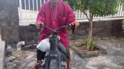 Kebahagiaan Pak Maksum Melihat Buah Hati Mondok, Rela Menempuh bersama Sepeda Butut