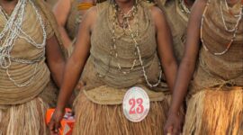 Suku_Mee. Filosofi Dou Gai Ekowai suku Mee. Foto: Wartawan SUARA UTAMA (Mas Andre Hariyanto) SUMBER: https://papuansphoto.wordpress.com/