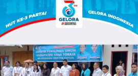 Ketua dan pengurus DPD Partai Gelora Kab. Tana Toraja pose bersama usai melakukan verifikasi faktual partai politik. Foto: AndiRombe (SUARA UTAMA)