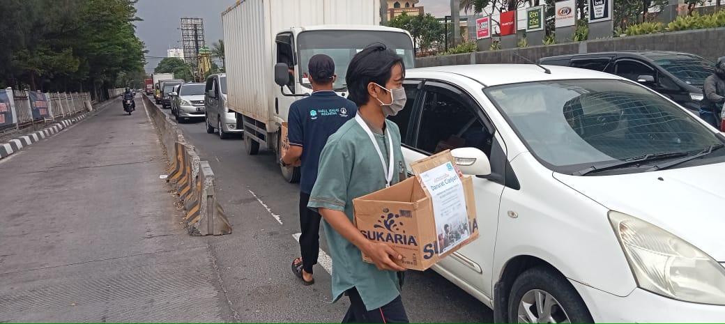 Aksi Rumah Quran Darul Ikhlas Jakut Galang Dana Korban Gempa Cianjur. Foto: Muzakky dan Fatih. Mas Andre Hariyanto (SUARA UTAMA)