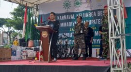 Pj Bupati Bekasi Memberikan Sambutan dalam Pembukaan Jalan Sehat Muhammadiyah Kabupaten Bekasi