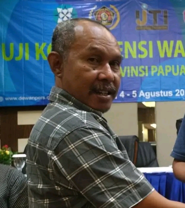 1670210159032 Victor Mambor Pesankan kepada Mahasiswa Papua harus mulai menulis masalah Papua Suara Utama ID Mengabarkan Kebenaran | Website Resmi Suara Utama