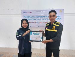 Kolaborasi Yayasan Aksi Inspirasi Indonesia (AII) dan YPPN AR dalam Serah Terima Sertifikat Antar Komunitas Peduli Gempa Cianjur di Pendopo Wahyun Asror Dua Yogyakarta