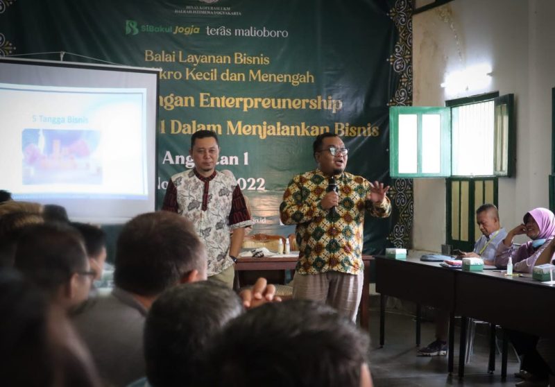 Komitmen DISKOPUKM DIY Wujudkan UKM Naik kelas dengan Pendampingan Bisnis bagi Tenant Teras Malioboro. Foto: Dok. Pribadi Dinas UMKM/Mas Andre Hariyanto (SUARA UTAMA) 