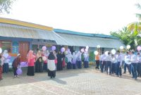 Kepsek SMP IT AL Kautsar Makassar Membuka Kegiatan Porseni
