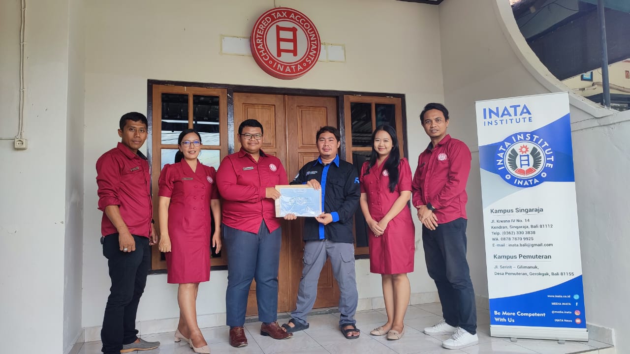 Wanita Keturunan Brahmana dan Staf Consultant INATA Institite Bali, Dayu Esa Makin Paham Hukum Restorative Justice di AR Learning Center