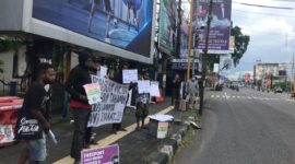 Doc-saat berorasipolitik//late/AMP