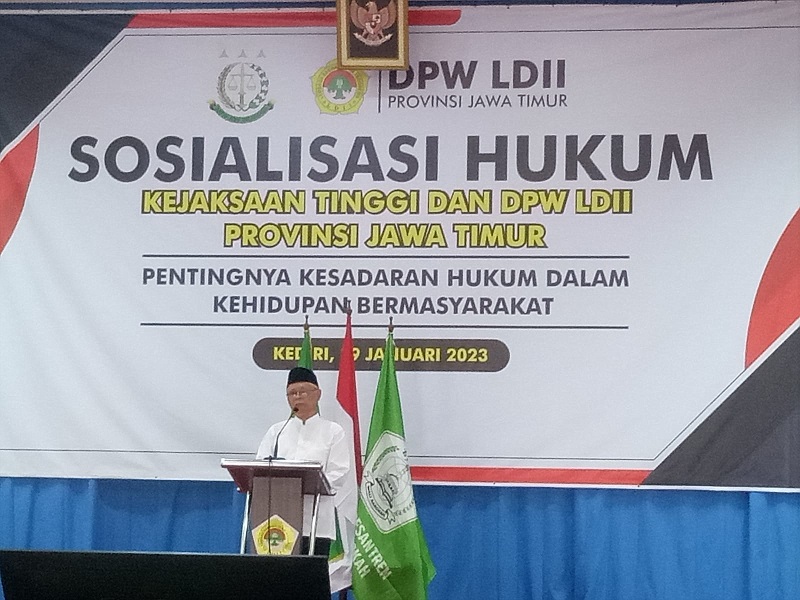 Kejaksaan Tinggi Jawa Timur Beri Sosialisasi Hukum Pada Santri Ponpes Wali Barokah Kediri/LDII Jawa Timur. Foto: Asyhari Eko (SUARA UTAMA)