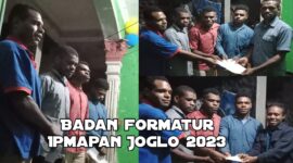 Foto saat penyerahan mandat dan modal awal dari badan pengurus harian ipmapan Jog-lo kepada badan Formatur ipmapan Jog-lo 2023