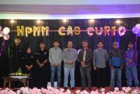 Foto: Dok. Pribadi. Foto Bersama Jajaran Pengurus, Dewan Senior bersama Rektor Univ. Muhammadiyah Enrekang dan Camat Curio 
pada Acara Penutupan Milad yang ke-19 HPMM Cabang Curio. Ahmad Afiq/Suara Utama ID