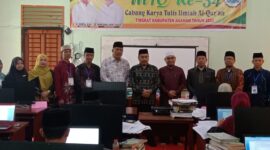 Foto: Mahasiswa dan Alumni IAIDU Asahan Kisaran Raih Juara Karya Tulis Ilmiah Alqur’an ke-54 Tingkat Kabupaten Asahan Tahun 2023 berlokasi di SMAN 1 Desa Aek Tarum Kecamatan Bandar Pulau/Suhardi (SUARA UTAMA)