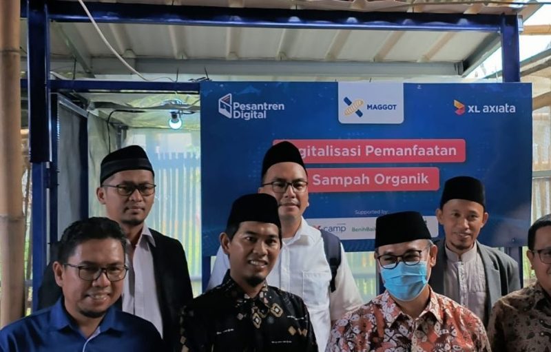 Foto: Kolaborasi dengan XL Axiata, Pesmadai Resmikan Budidaya Maggot/Rizki Ulfahadi/Ahmad Muzakky (SUARA UTAMA)