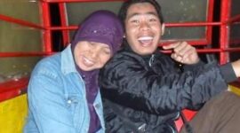 Mas Andre Hariyanto Mengucapkan Selamat Idul Fitri 1444 H. Foto: Mas Andre Hariyanto & Ibundanya Erni Santoso (SUARA UTAMA)