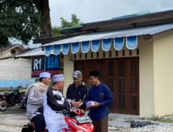 Peringati HUT Bawaslu Ke 15 Panwaslu Kecamatan Singkep Pesisir Gelar Bagi-bagi Takjil dan Tausyiah Ramadhan