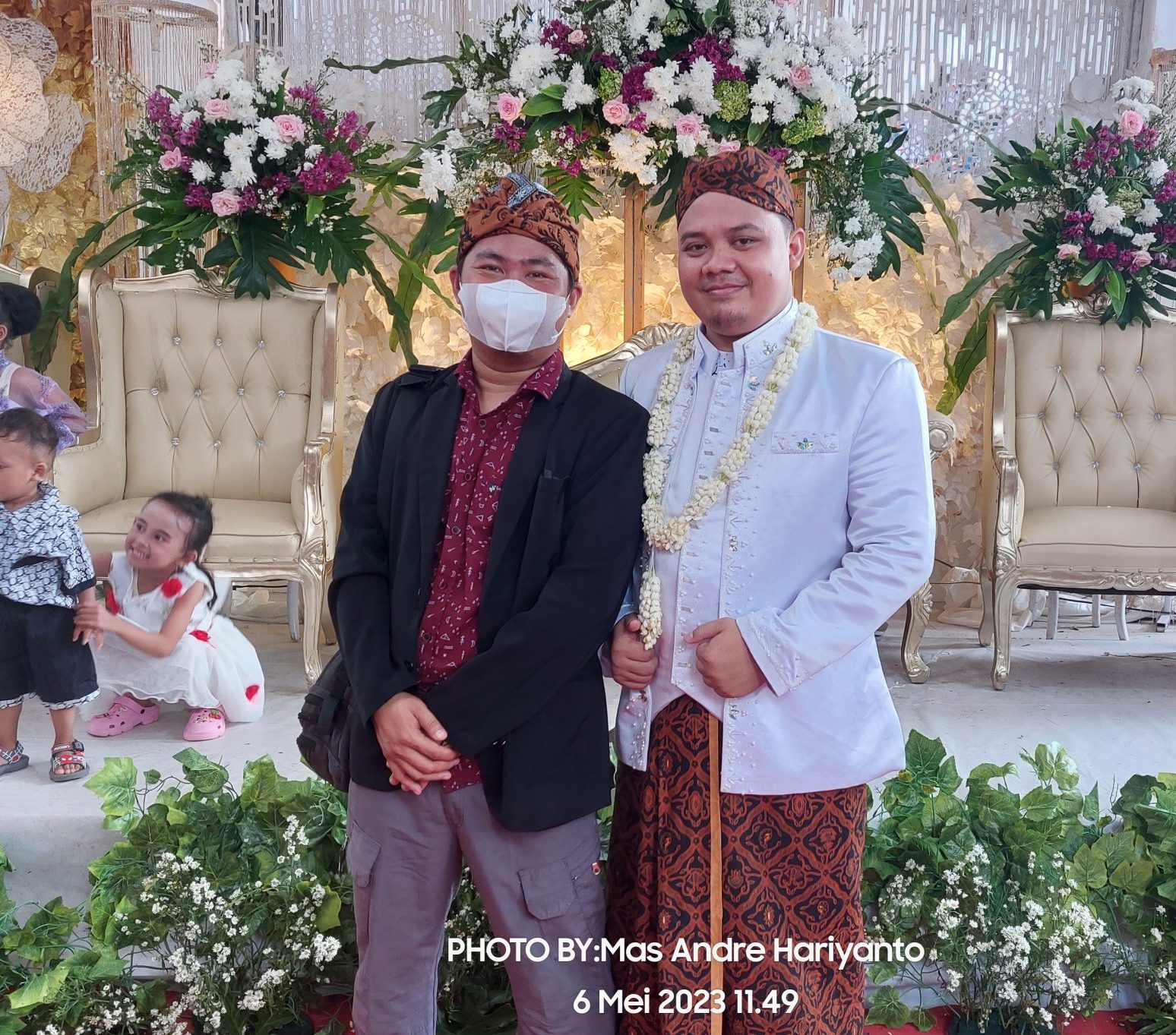Pemred RSU dan Owner AR Learning Center Hadiri Pernikahan Kaperwil RSU Wilayah Jawa Barat. The Wedding Of Nesi & Alim. Foto: Dok. Pribadi/Mas Andre Hariyanto (SUARA UTAMA)