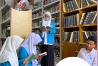 Foto Dokumentasi Suhardi, Nurul Husna, Siti Qomariah,Suci Anggraini, Habiburrahman Konsep Pendidikan Islam