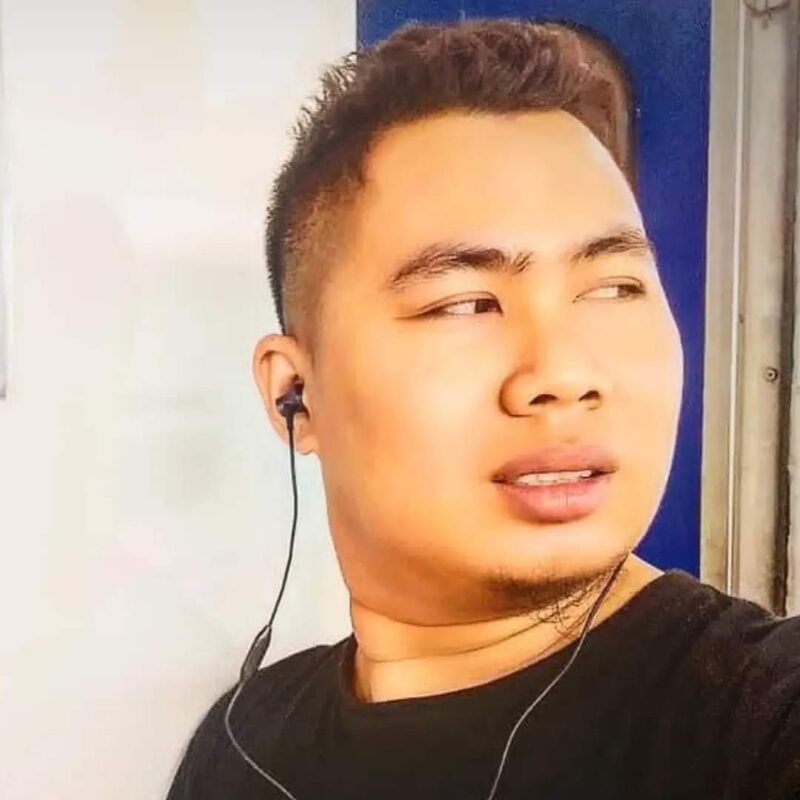 Ketum Pemerhati Jurnalis Siber dan CEO Kak Sam Academy Rayakan HUT Sahabat Mas Andre Hariyanto/SMAH. Foto: Dok. Pribadi SMAH (SUARA UTAMA)