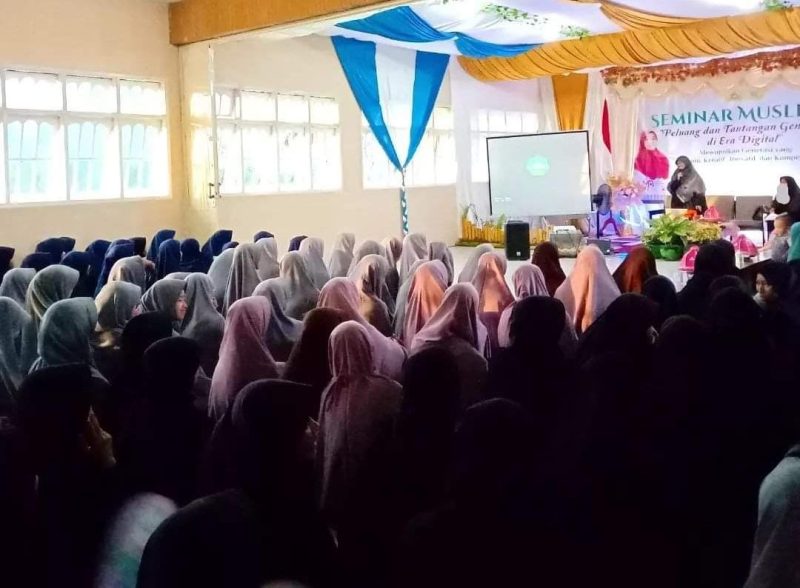 Foto Dokumentasi Mas AR. Heriyanto, Seminar Muslimah Peluang dan Tantangan Genarasi Z DI Era Digital