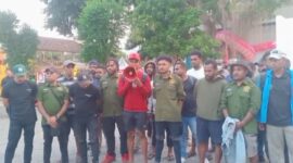 Foto screenshot di layar HP dalam pernyataan sikap tersebut