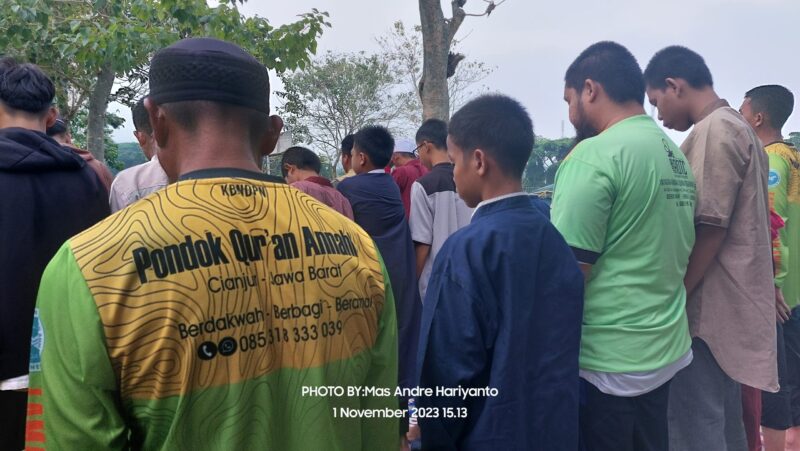 Luar Biasa! Meski Turun Hujan Lebat, Santri-santriwati Pondok Quran An-Nahl Tetap Fokus Kegiatan Camp