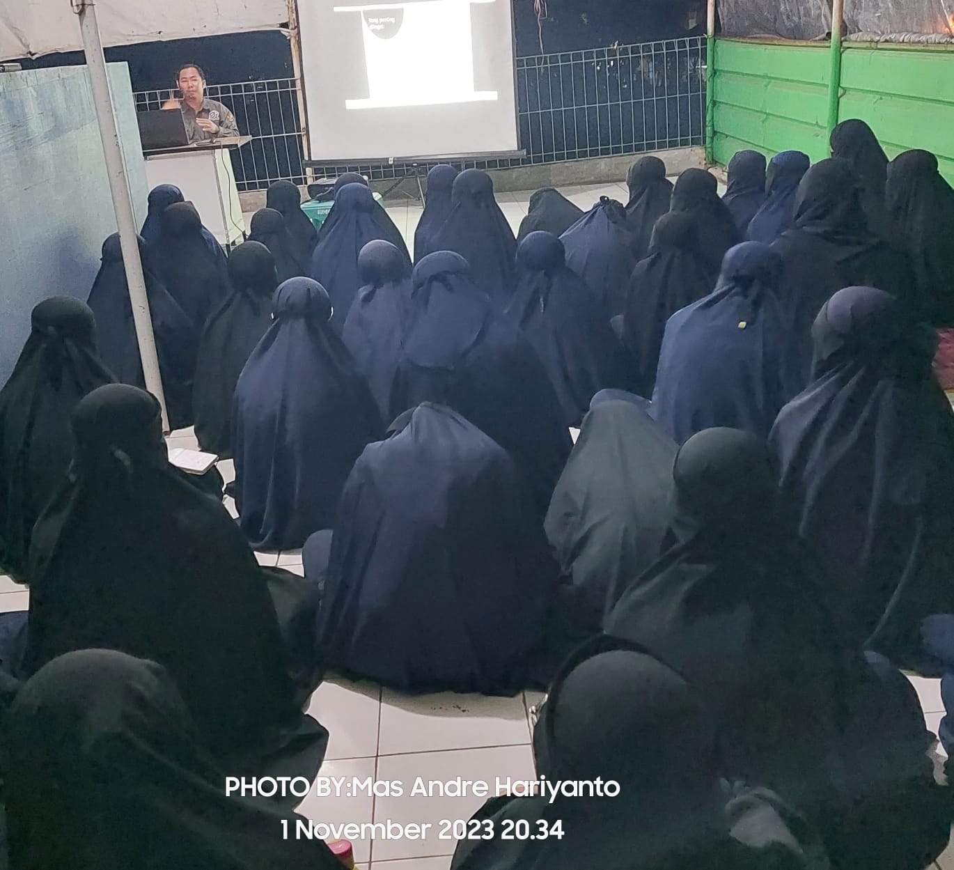 Pembekalan dan Camp Pondok Annahl Cianjur Hadirkan Jurnalis Muslim Dalam Tingkatkan Wawasan Santri. Foto: Mas Andre Hariyanto & Dok. Internal Annahl (SUARA UTAMA)