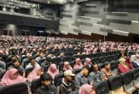 Peserta Seminar Hipnosis: Hypnoparenting dan Hypnomotivasi berjumlah sekitar 1700an di UK Petra Surabaya (04/01/2024) (Foto: Istimewa) 