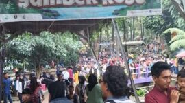 Liburan Tahun Baru 2024, Wisata Alam Sumber Koso Dipadati Ribuan Wisatawan Lokal Dan Luar Kota. FOTO: Tri Sofyani Effendi, C.EJ, C.BC (SUARA UTAMA)