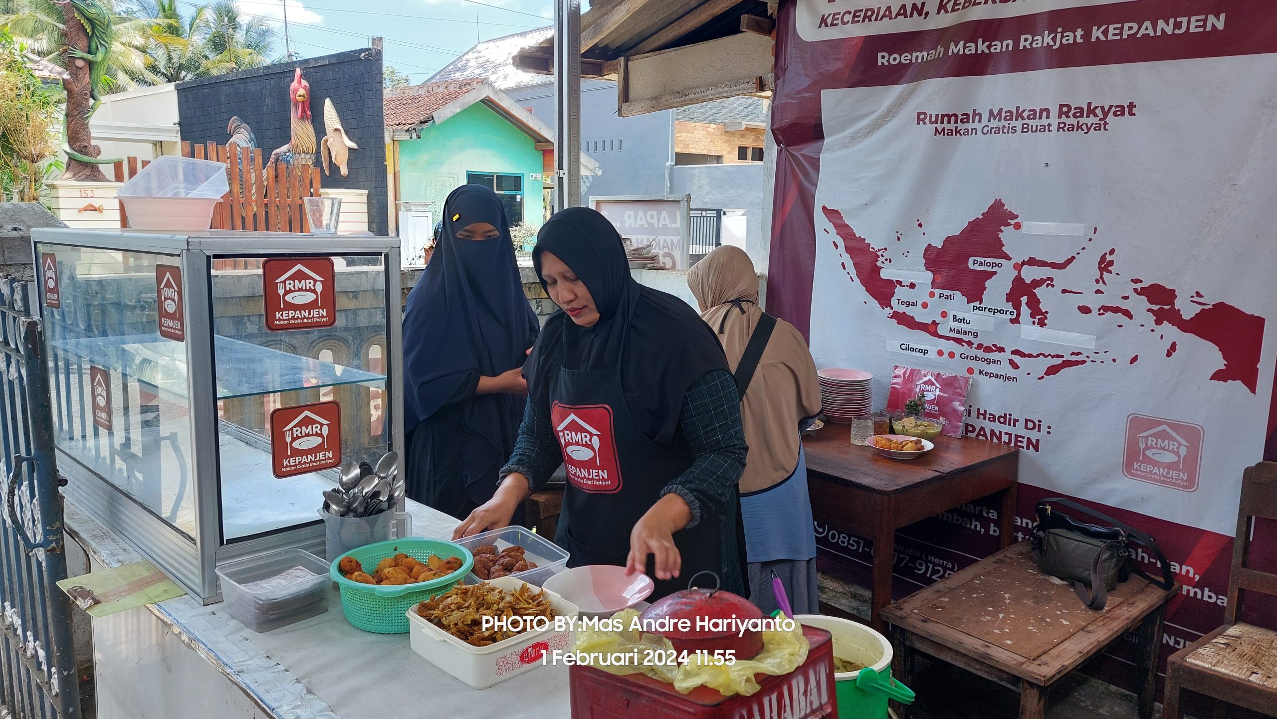 Silaturahmi Mas Andre Hariyanto Youtuber AR CoGan bersama Keluarga Besar di Roemah Makan Rakjat (RMR) Kepanjen Malang. FOTO: Aisyah Putri Widodo (SUARA UTAMA)