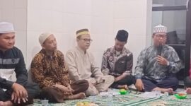 Foto Dokumentasi Suhardi: DDI Kabupaten Asahan melaksanakan pembinaan terhadap remaja Dusun III Desa Gedangan bertempat di Musholla Ababil Dusun III Desa Gedangan Kecamatan Pulo Bandring Kabupaten Asahan.