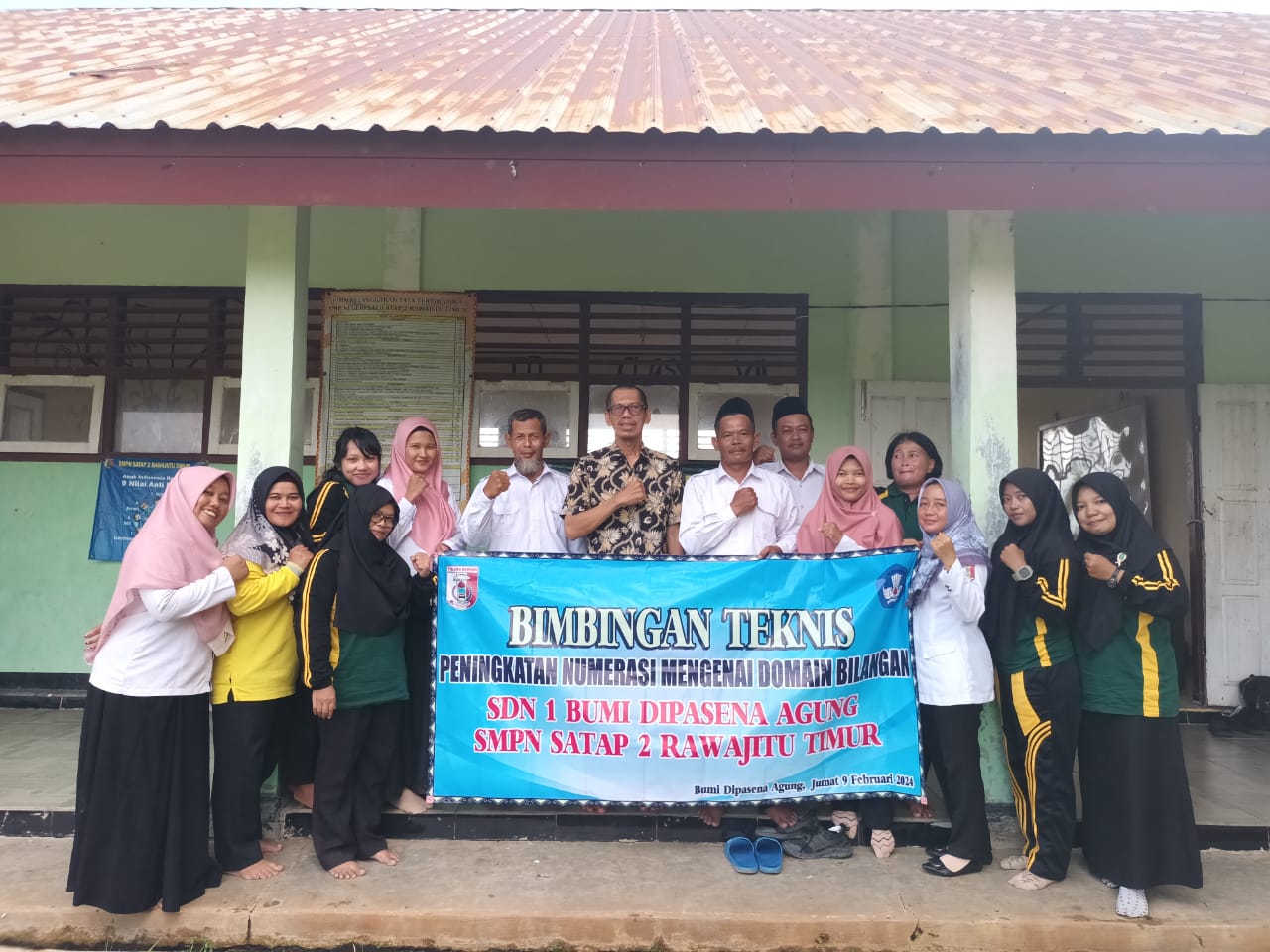 IMG 20240207 WA0125 Bimtek Literasi Penulisan Publikasi Kegiatan Sekolah dengan Teknologi AI di SMPN Satap 2 Rawajitu Timur Suara Utama ID Mengabarkan Kebenaran | Website Resmi Suara Utama