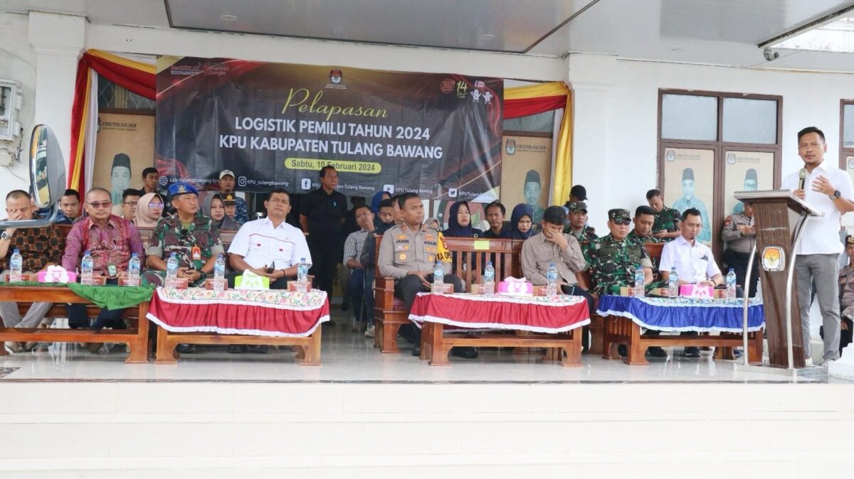Acara Pelepasan Pengiriman Logistik Pemilu 2024 di Kantor KPU Tulang Bawang (10/2/2024) Foto : Humas Kapolres Tuba (suarautama.id)