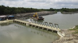 Saluran Irigasi DAM 4 Tambak Dipasena Selesai dinormalisasi.Foto : Dok P3UWL (21/2) (suarautama.id)