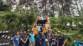 Backpackers Indonesia Chapter Banyumas Raya Adakan Kopdar & Dolan Bareng di Baturraden Jawa Tengah. FOTO : Mas Andre Hariyanto (SUARA UTAMA)