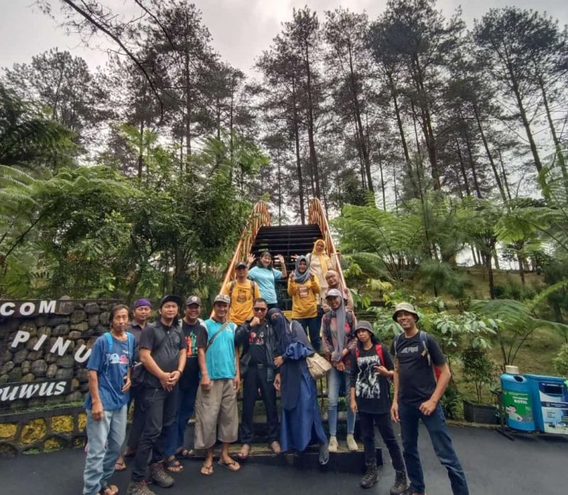 Backpackers Indonesia Chapter Banyumas Raya Adakan Kopdar & Dolan Bareng di Baturraden Jawa Tengah. FOTO : Mas Andre Hariyanto (SUARA UTAMA)