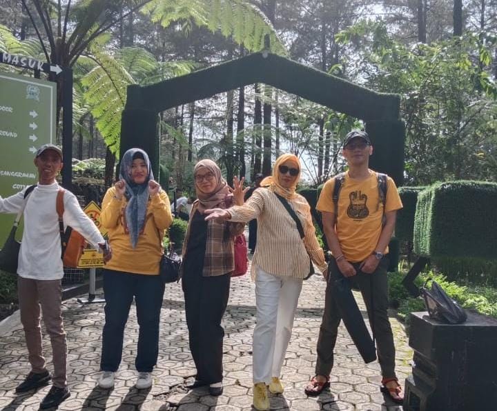 Backpackers Indonesia Chapter Banyumas Raya Adakan Kopdar & Dolan Bareng di Baturraden Jawa Tengah. FOTO : Mas Andre Hariyanto (SUARA UTAMA)