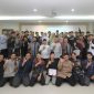 Dokumentasi bersama Mahasiswa dan Dosen di ajang perhargaan AKU Gontor. FOTO: Dok. Pribadi/M.Muallifir Ridho (SUARA UTAMA)