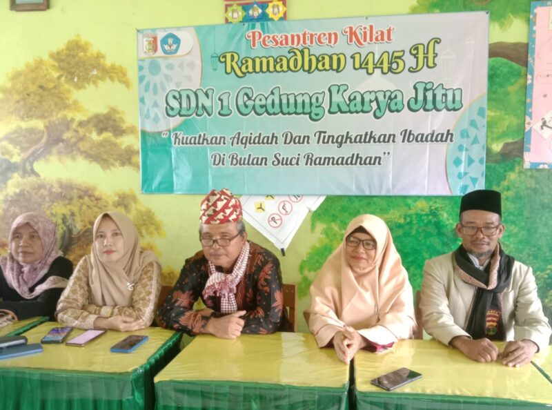 Kepala dan Pemateri Sanlat Ramadhan 2024 SDN 1 Gedung Kaya Jitu (15-16/3/2024) Foto: Nafian Faiz (SUARA UTAMA.ID)