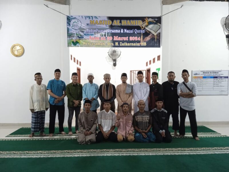 Warga Perumahan Griya Pesona Al Fatih Cambai Prabumulih, Sumatera Selatan mengadakan Bukber dan Nuzulul Quran. FOTO: Dok. Internal/FS (SUARA UTAMA)