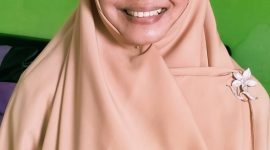 Titin Sulastri Kepala SMPIT Citra Insani Tulang Bawang Lampung (suarautama.id)