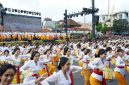Para penari saat pembukaan Festival Semarapura ke-6 tahun 2024, 28/04/2024)